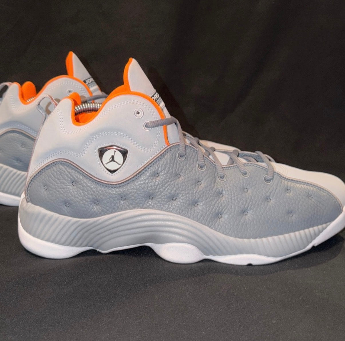 Size 14 - Air Jordan Jumpman Team 2 Cool Grey Total Orange 819175-008 Pre-owned