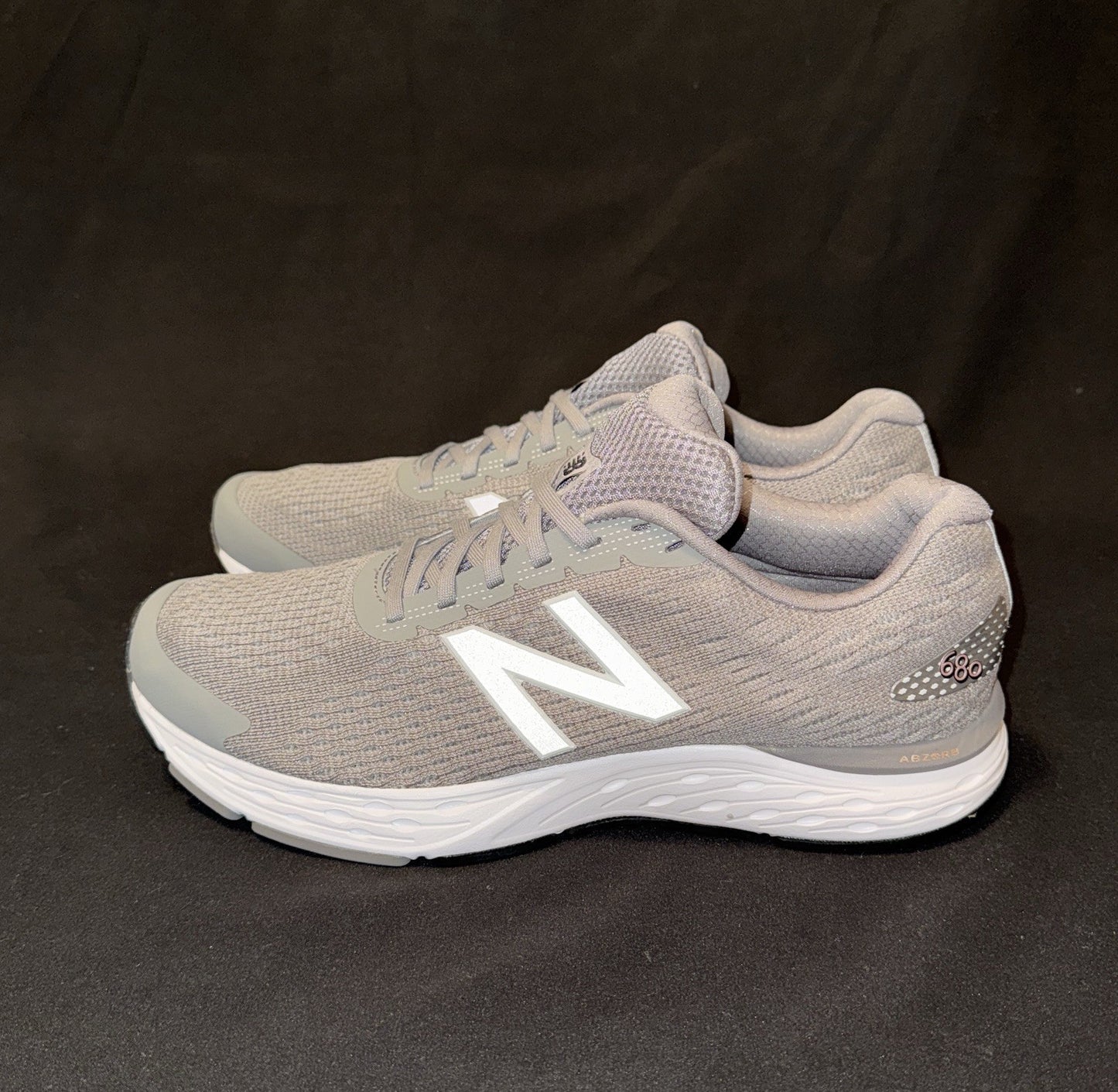 New Balance 680v6 Women’s Running Shoes Grey/White Size 12. Pre-owned No Box - Sole Essentials