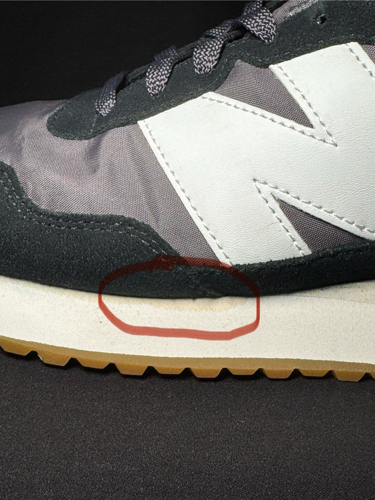 New Balance 237 Black Magnet Sea Salt Womens Size 11 WS237NB  Pre-owned - Sole Essentials