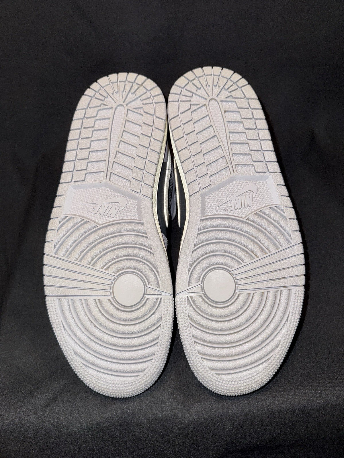 Air Jordan 1 Mid Cement Grey Women’s Size 8 BQ6472-022 Preowned/CLEAN - Sole Essentials