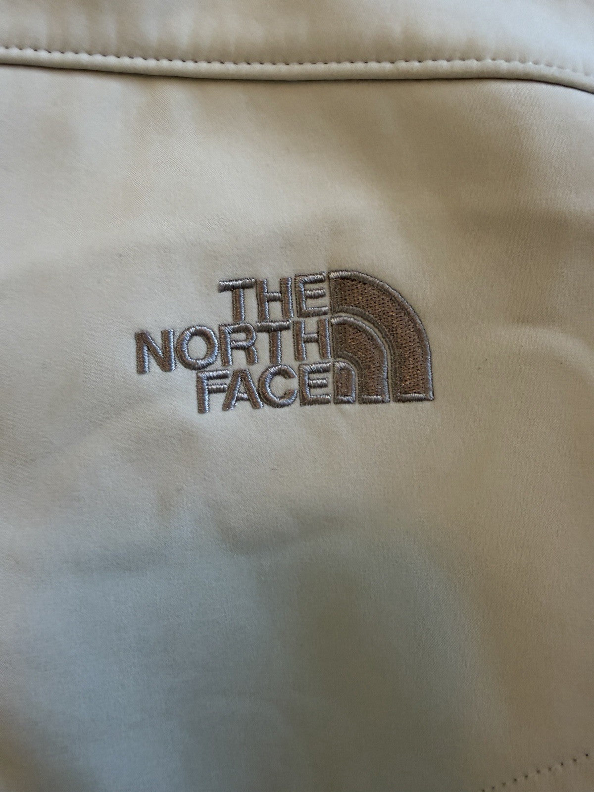 The North Face Apex Bionic Women’s Size M Pre-owned Excellent Condition - Sole Essentials