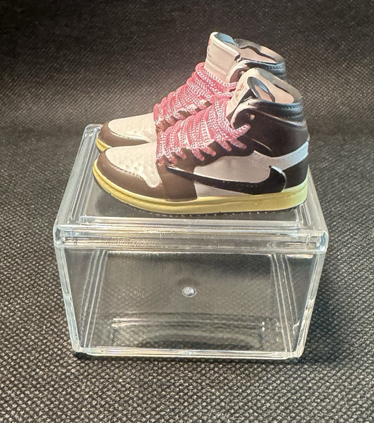 Air Jordan 1 Mini Sneaker Collectible Travis Scott OG High - Sole Essentials