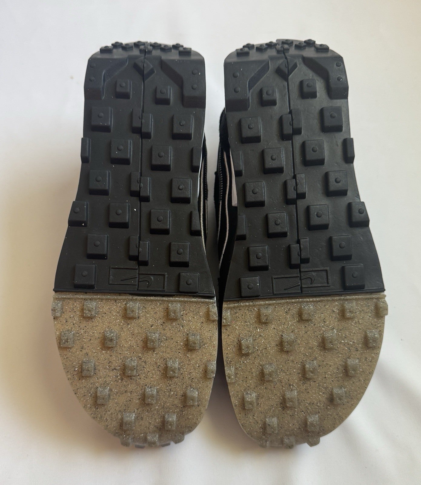 Nike Fontanka Waffle Black White Women’s Size 8.5  Pre-owned - Sole Essentials