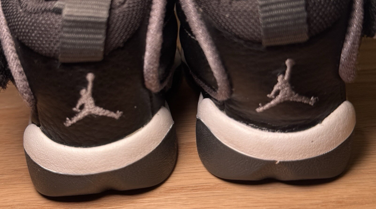 Jordan Pro Strong TD Size 4C.  Pre-Owned Great Condition - Sole Essentials