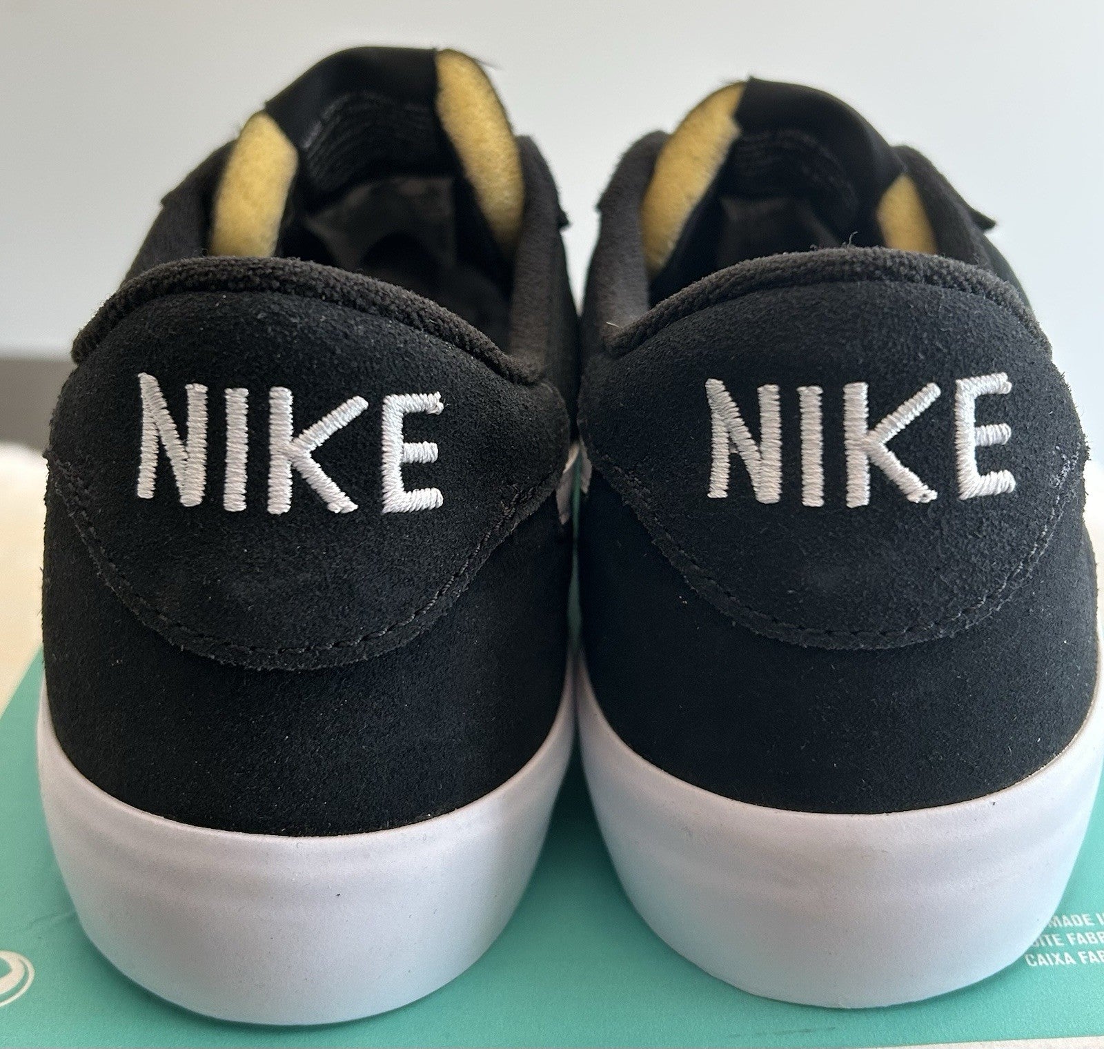 Men's Nike SB Heritage Vulc Sneakers - White / Black - Sole Essentials