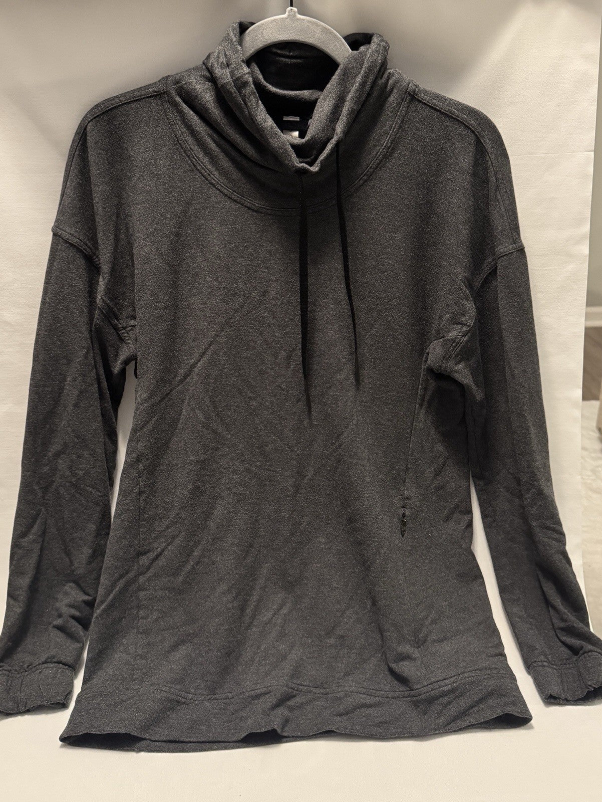 Lululemon Twisted & Tucked Long Sleeve Heathered Mod Black 6 High Neck- Pre-Owned - Sole Essentials