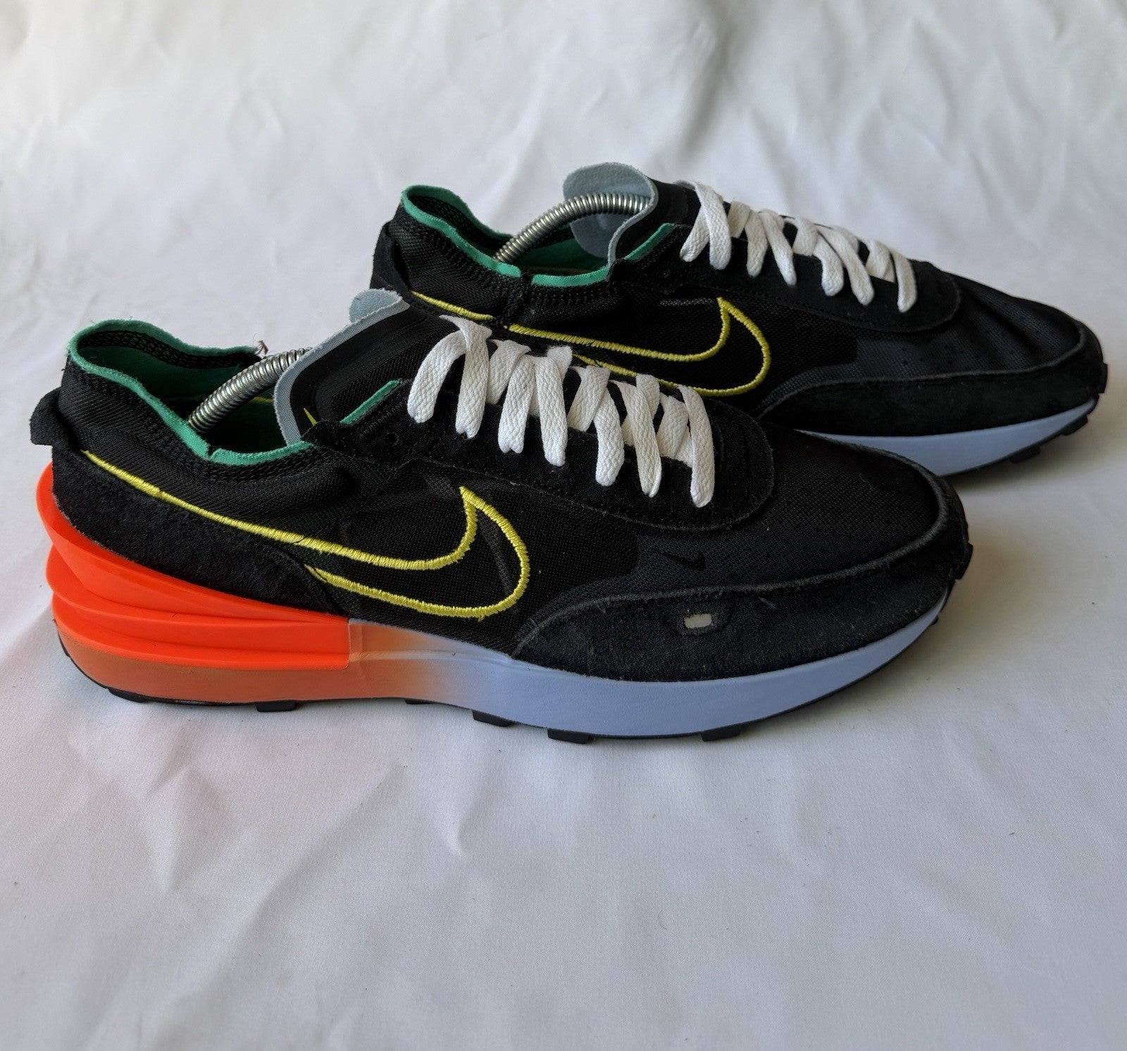 Men’s Size 11 - Nike Waffle One Peace and Unity  Pre-owned - Sole Essentials