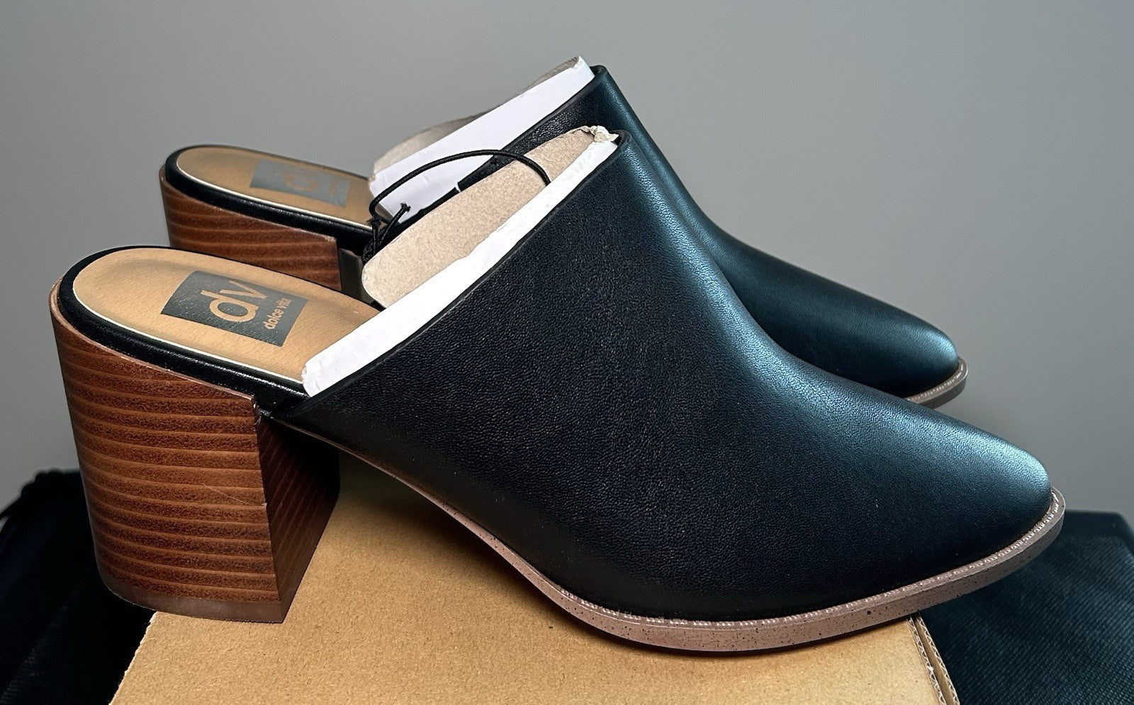 NEW Dolce Vida Black Leather Mules Slip-On Block Heel Women’s Size 9W - Sole Essentials