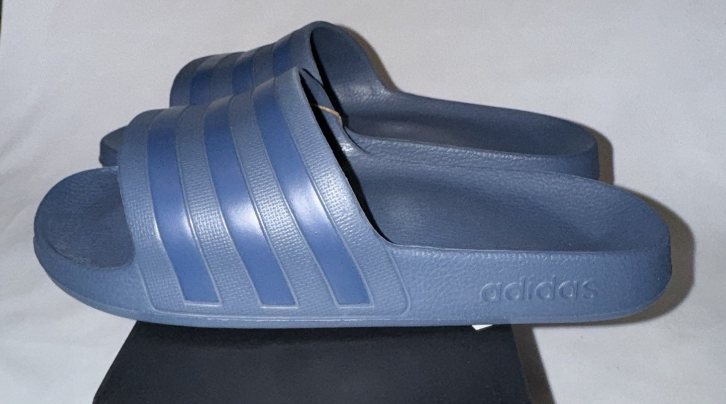 Adidas Adilette Aqua Slide Navy Blue Men’s Size 5 Women’s Size 6 Brand New - Sole Essentials