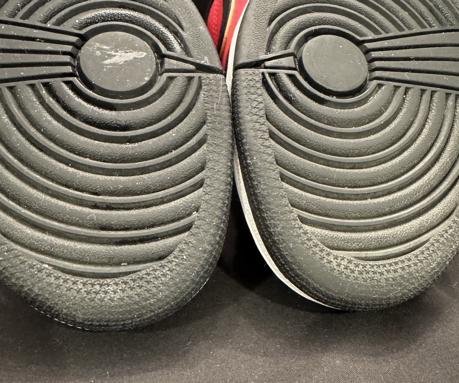 Jordan 1 Mid Black Hot Punch Women’s Size 8 Pre-owned BQ6472-006 - Sole Essentials