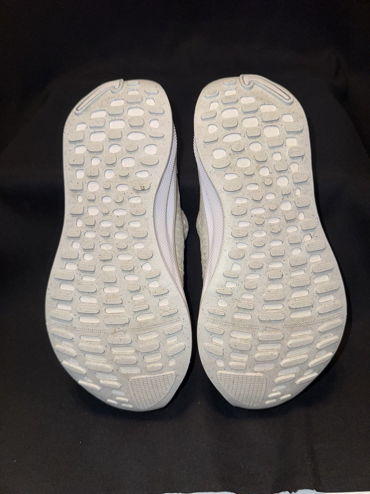 Nike Women's ReactX Infinity Run 4 White Metallic Silver Size 6.5 - Sole Essentials