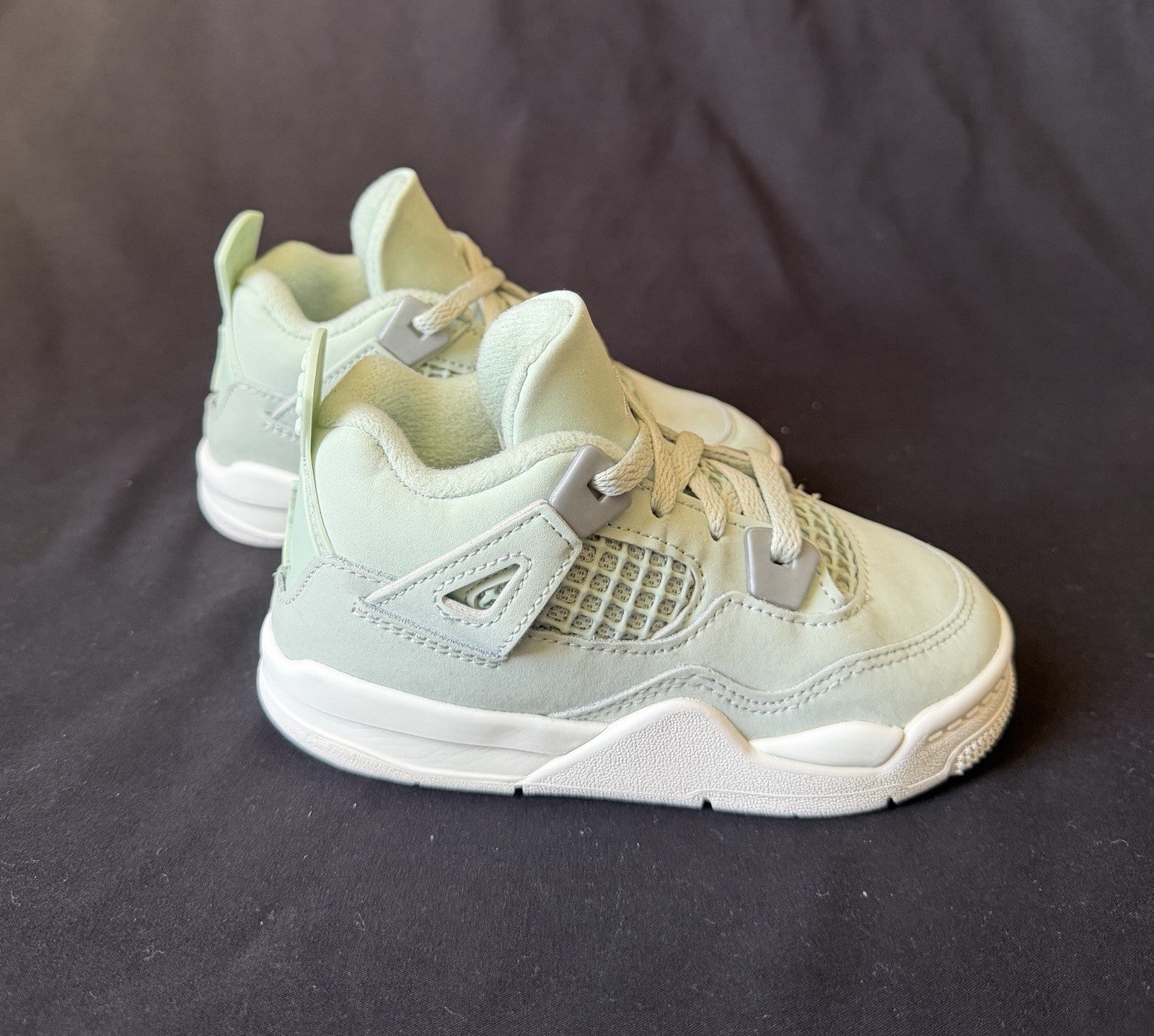 Baby/Toddler's Air Jordan Retro 4 “Seafoam Sail” HV4384-003 Size 9C Pre-Owned - Sole Essentials