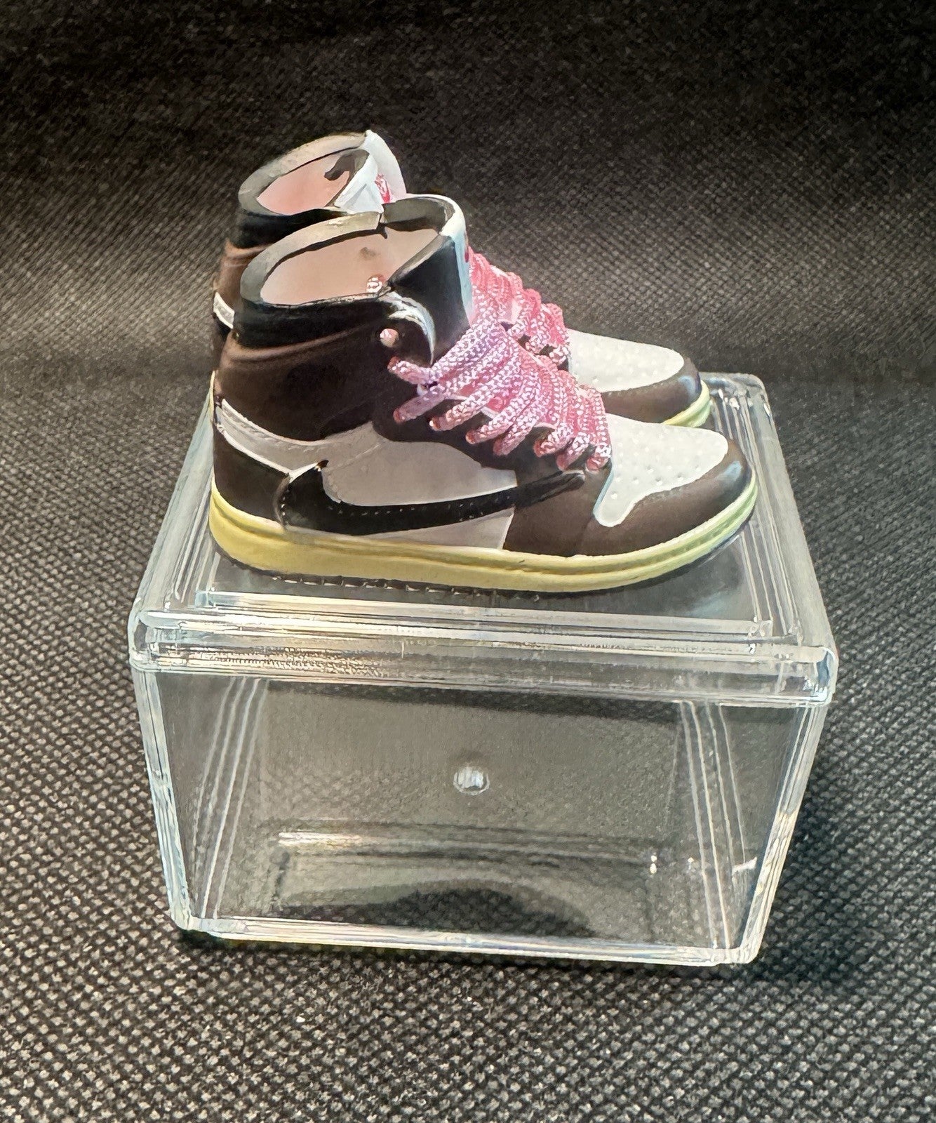 Air Jordan 1 Mini Sneaker Collectible Travis Scott OG High - Sole Essentials