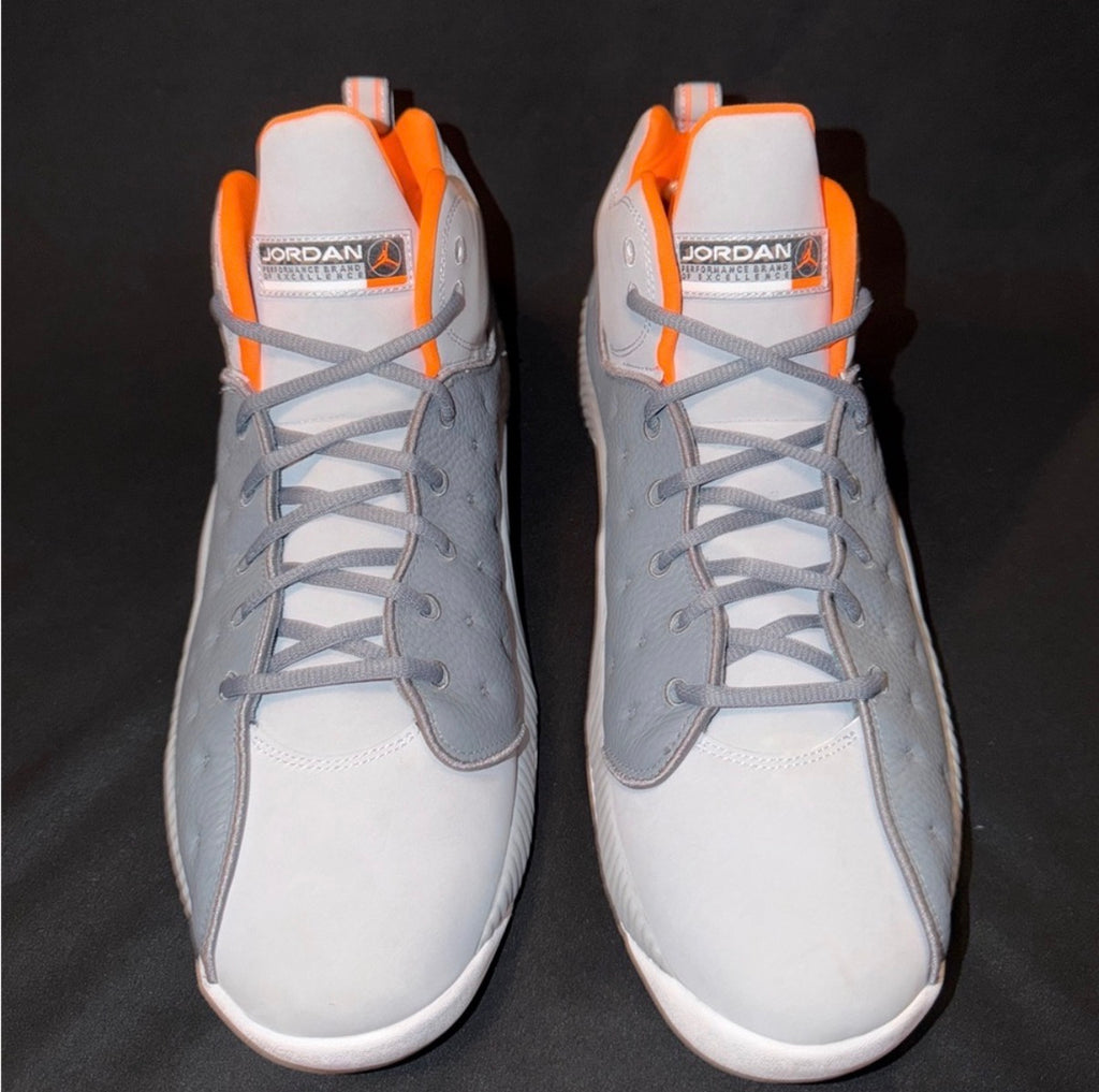 Size 14 - Air Jordan Jumpman Team 2 Cool Grey Total Orange 819175-008 Pre-owned