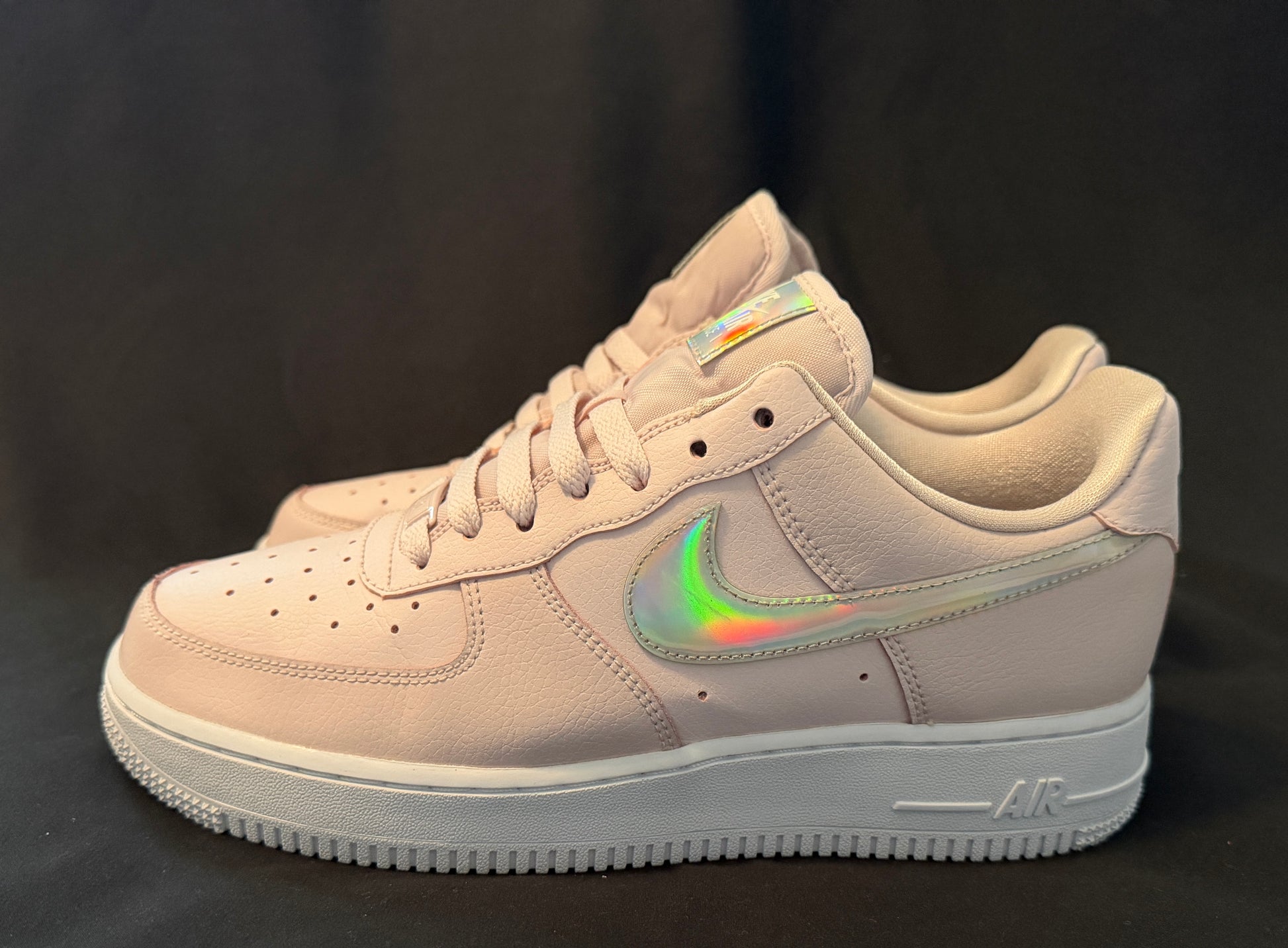 Women’s Nike AF1 Pink Iridescent CJ1646-600 Pre-owned Size 8.5 Pre-owned - Sole Essentials