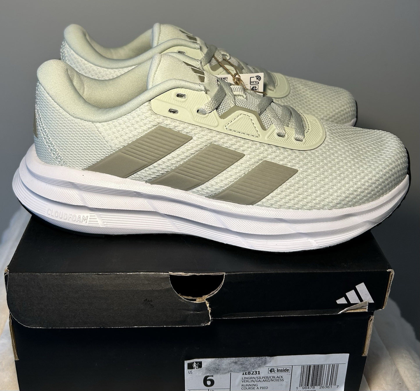 Adidas Galaxy Women’s Size 6 Mint Green - Sole Essentials