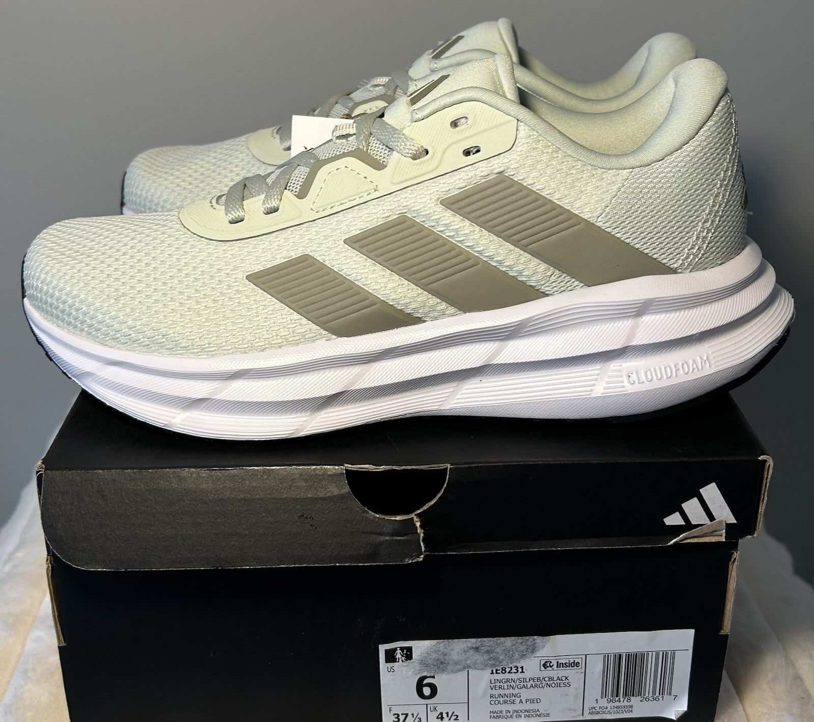 Adidas Galaxy Women’s Size 6 Mint Green - Sole Essentials